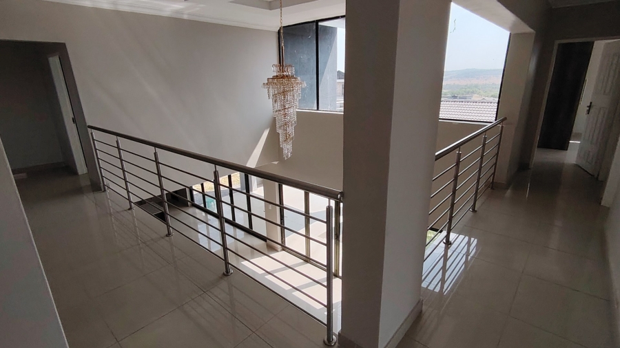  Bedroom Property for Sale in Eldo Village Estate Gauteng