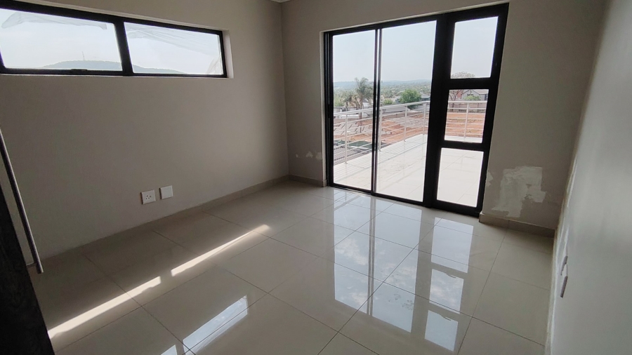  Bedroom Property for Sale in Eldo Village Estate Gauteng