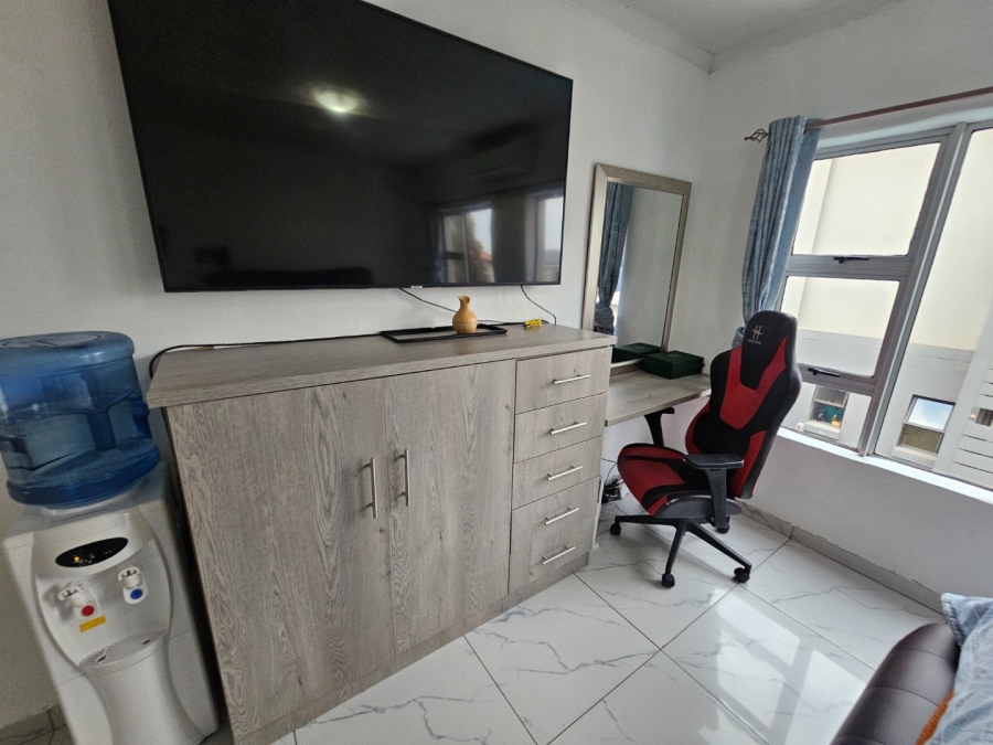4 Bedroom Property for Sale in Monavoni Gauteng
