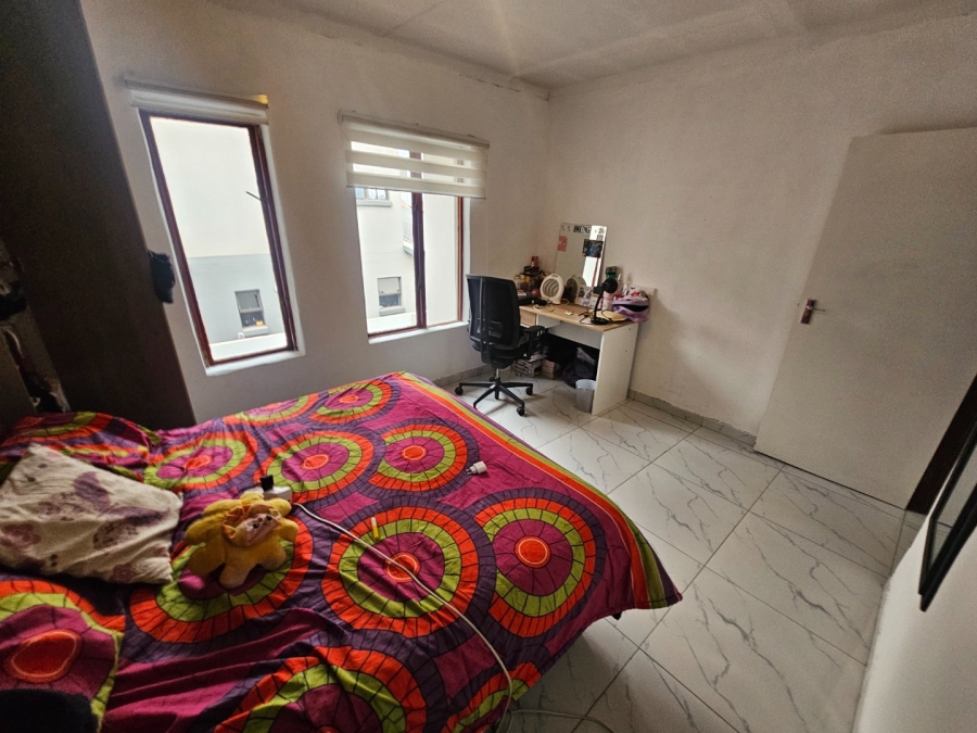 4 Bedroom Property for Sale in Monavoni Gauteng