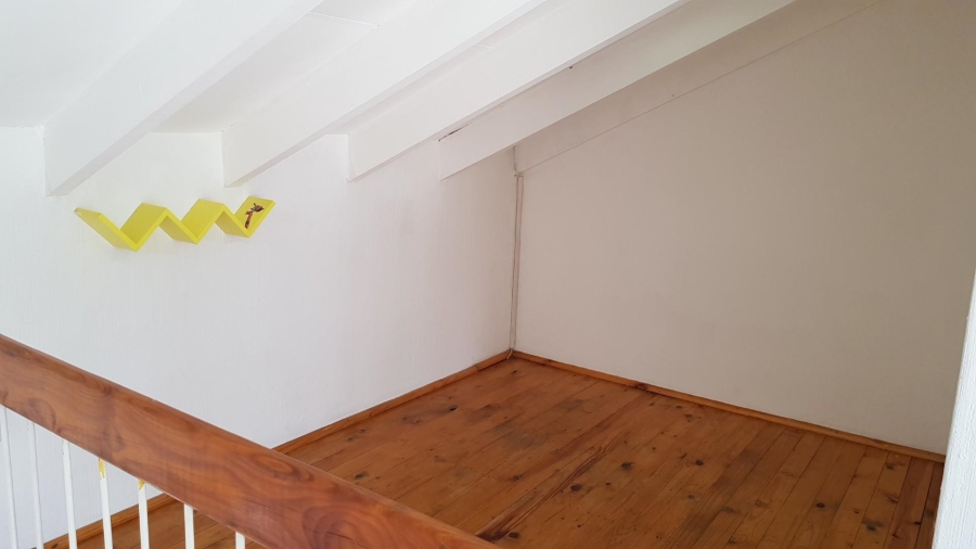 To Let 1 Bedroom Property for Rent in Ormonde Gauteng