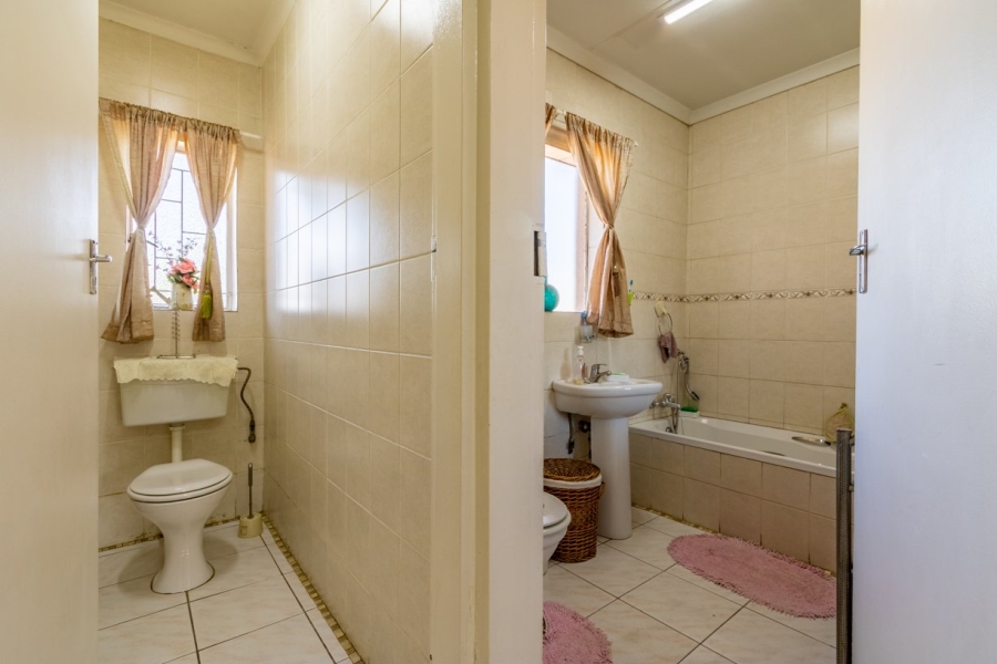 4 Bedroom Property for Sale in Modder East Gauteng