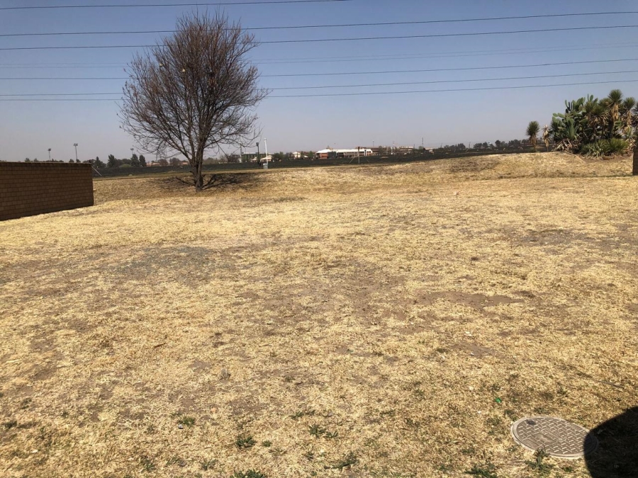 Commercial Property for Sale in Riverspray Lifestyle Estate Gauteng