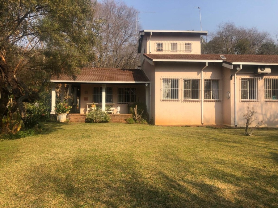 4 Bedroom Property for Sale in Bon Accord Gauteng