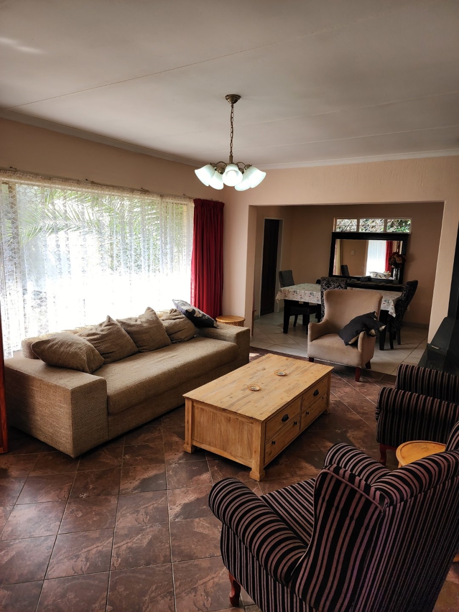 4 Bedroom Property for Sale in Eldoraigne Gauteng
