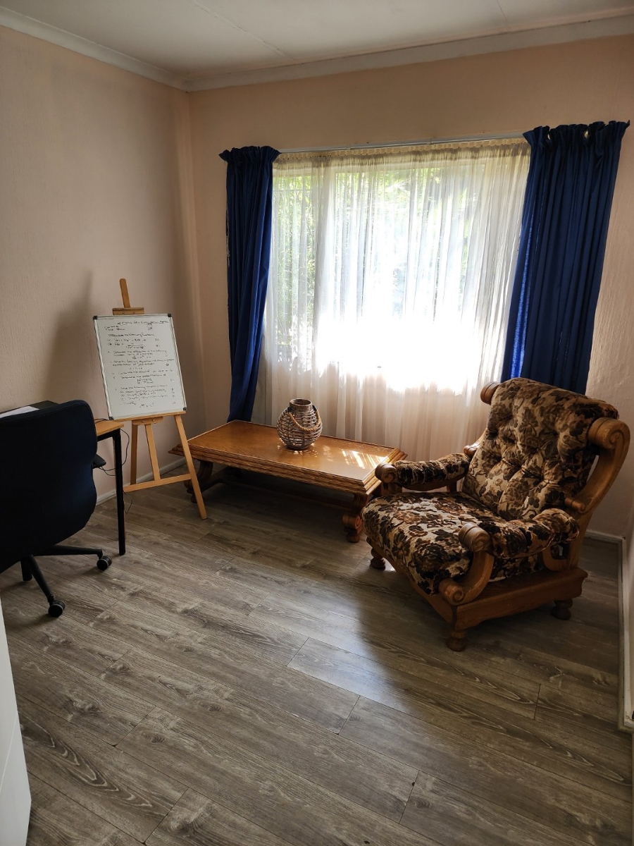 4 Bedroom Property for Sale in Eldoraigne Gauteng