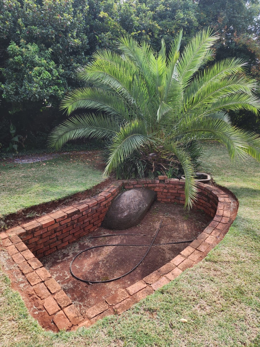 4 Bedroom Property for Sale in Eldoraigne Gauteng