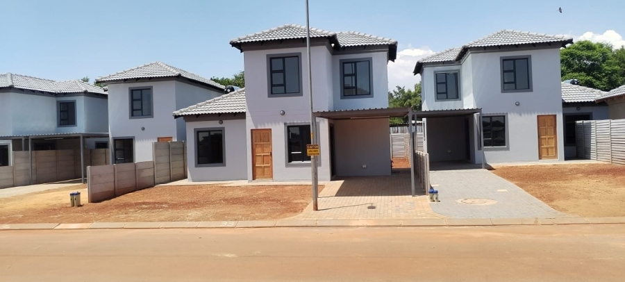 3 Bedroom Property for Sale in Eldorette Gauteng