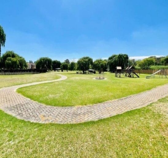 2 Bedroom Property for Sale in Meredale Gauteng
