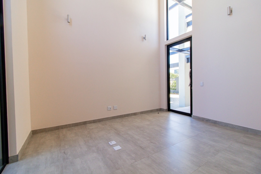  Bedroom Property for Sale in Brackenhurst Gauteng