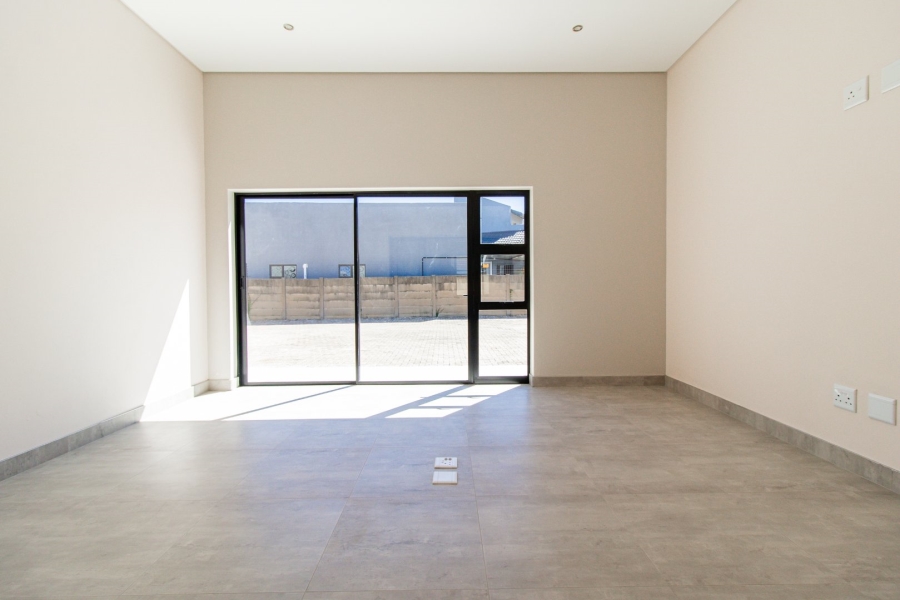  Bedroom Property for Sale in Brackenhurst Gauteng