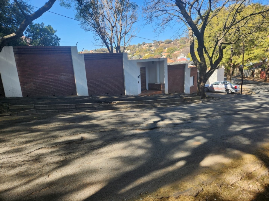 4 Bedroom Property for Sale in Kensington Gauteng