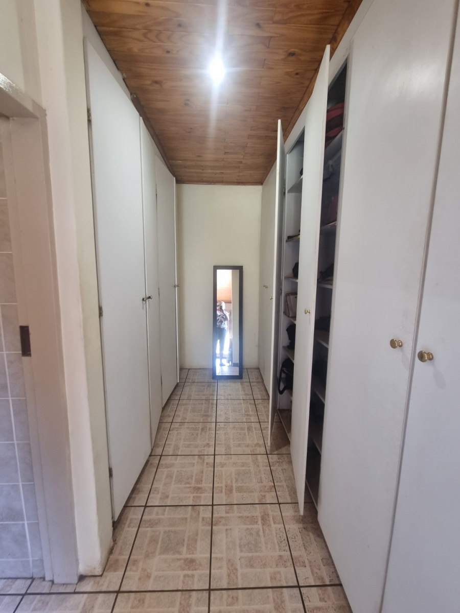 8 Bedroom Property for Sale in Benoni AH Gauteng