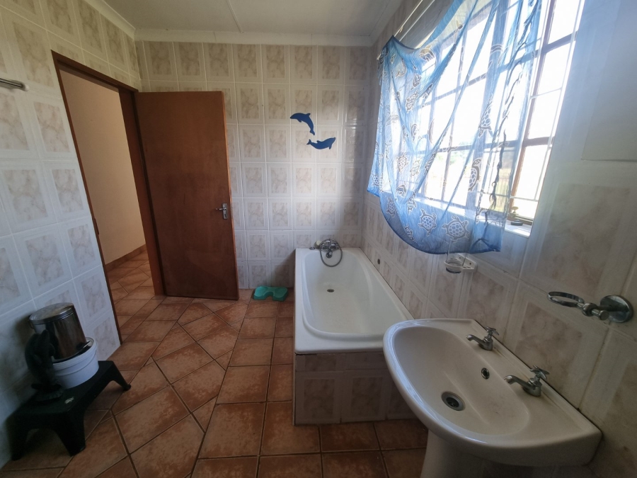 8 Bedroom Property for Sale in Benoni AH Gauteng