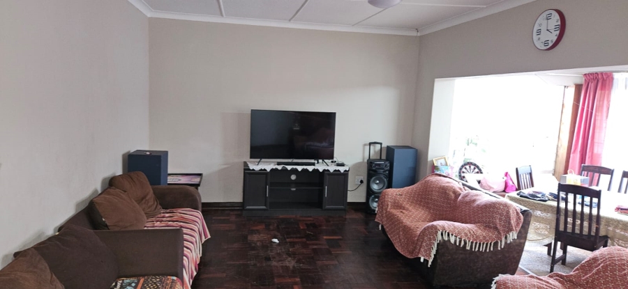 To Let 3 Bedroom Property for Rent in Witfield Gauteng
