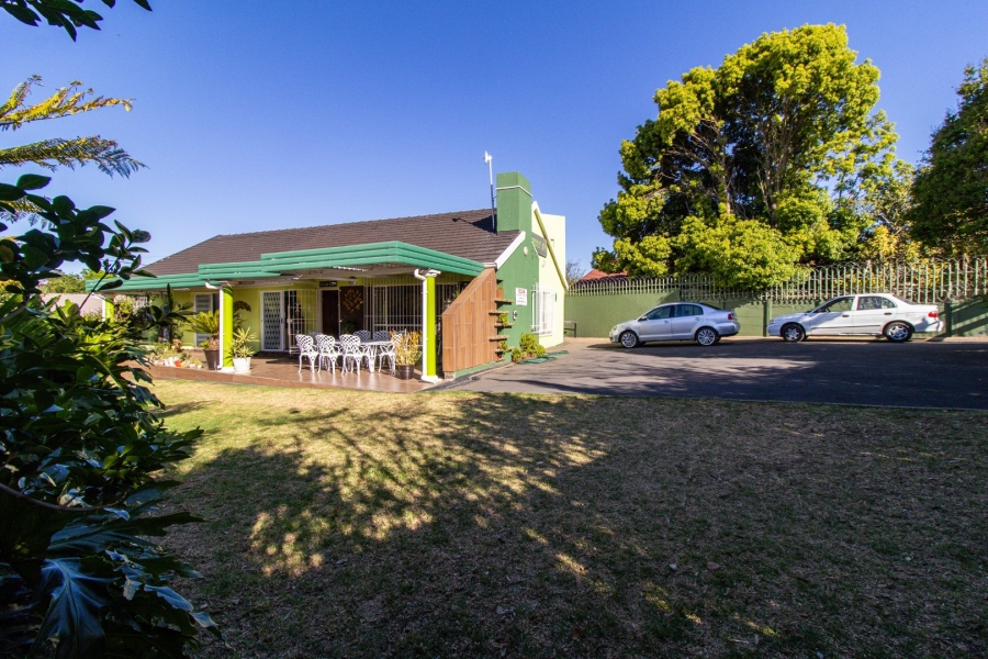  Bedroom Property for Sale in Southdale Gauteng