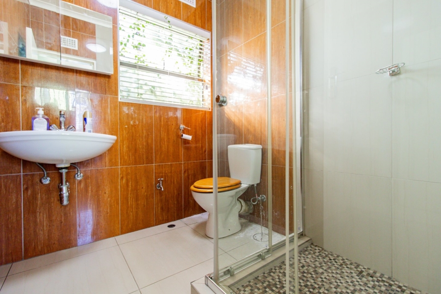  Bedroom Property for Sale in Southdale Gauteng