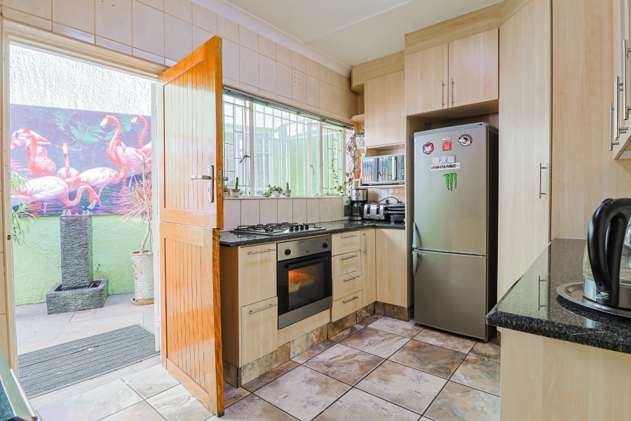  Bedroom Property for Sale in Southdale Gauteng