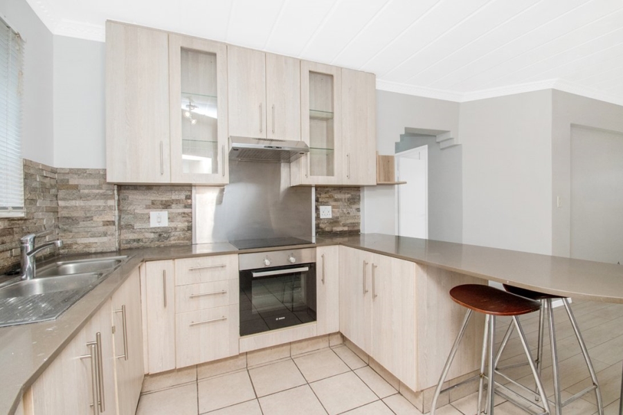 2 Bedroom Property for Sale in Morningside Gauteng