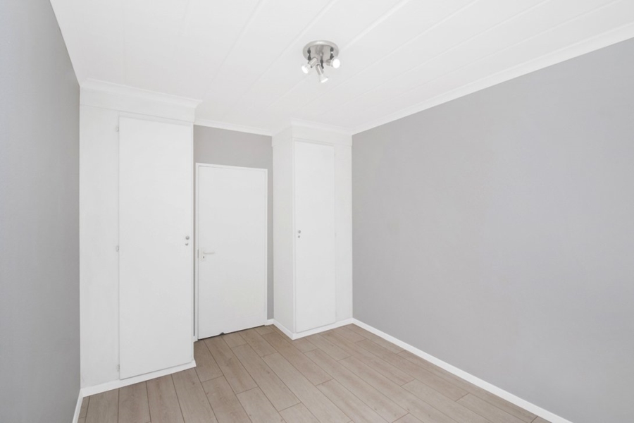 2 Bedroom Property for Sale in Morningside Gauteng