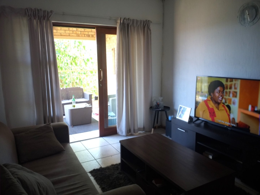 To Let 2 Bedroom Property for Rent in Craigavon Gauteng