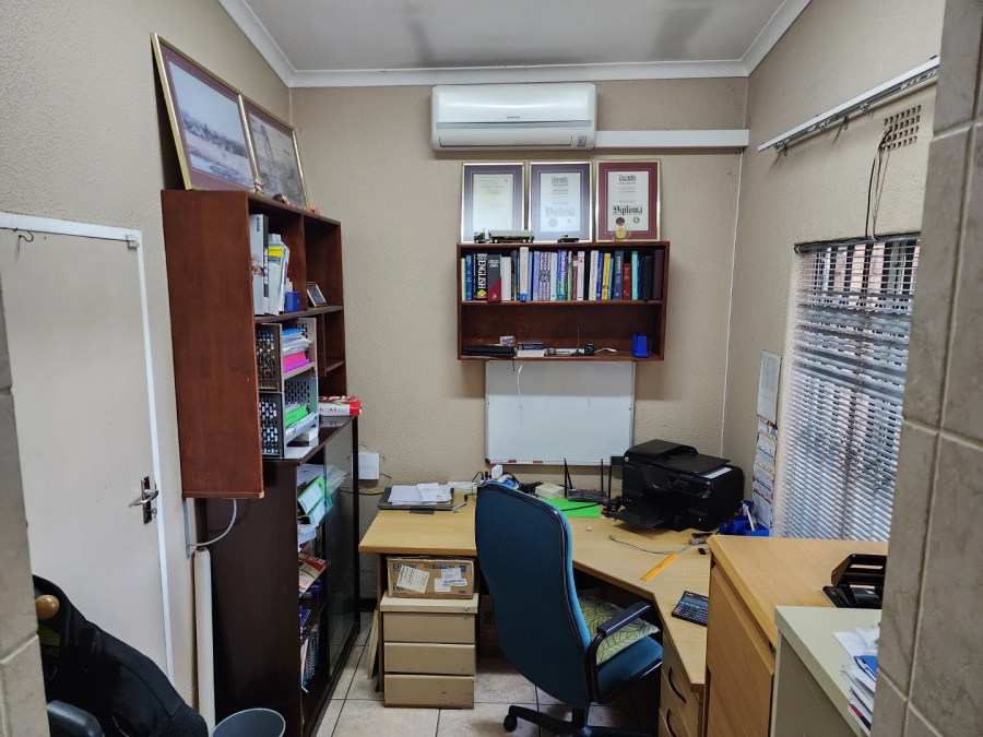 4 Bedroom Property for Sale in Terenure Gauteng