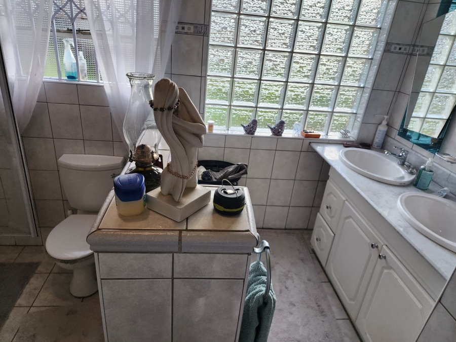 4 Bedroom Property for Sale in Terenure Gauteng