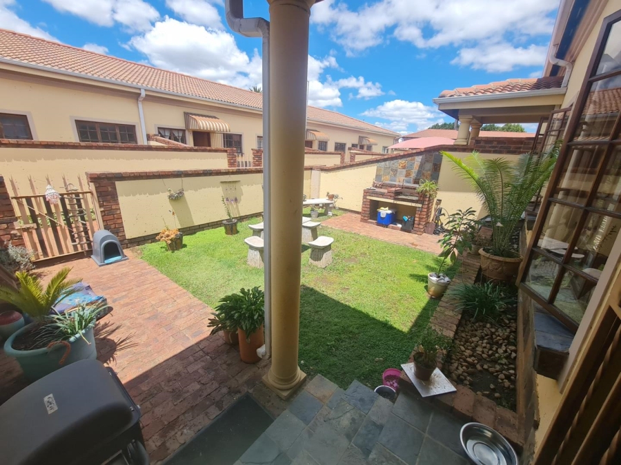 2 Bedroom Property for Sale in Comet Gauteng