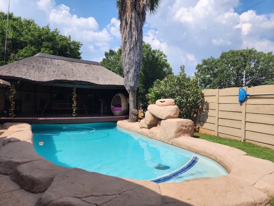 3 Bedroom Property for Sale in Dalpark Gauteng