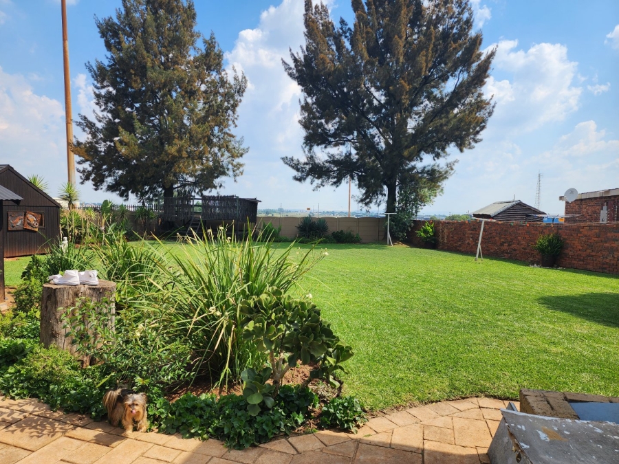 3 Bedroom Property for Sale in Dalpark Gauteng