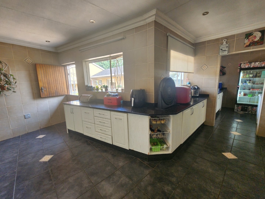 3 Bedroom Property for Sale in Dalpark Gauteng
