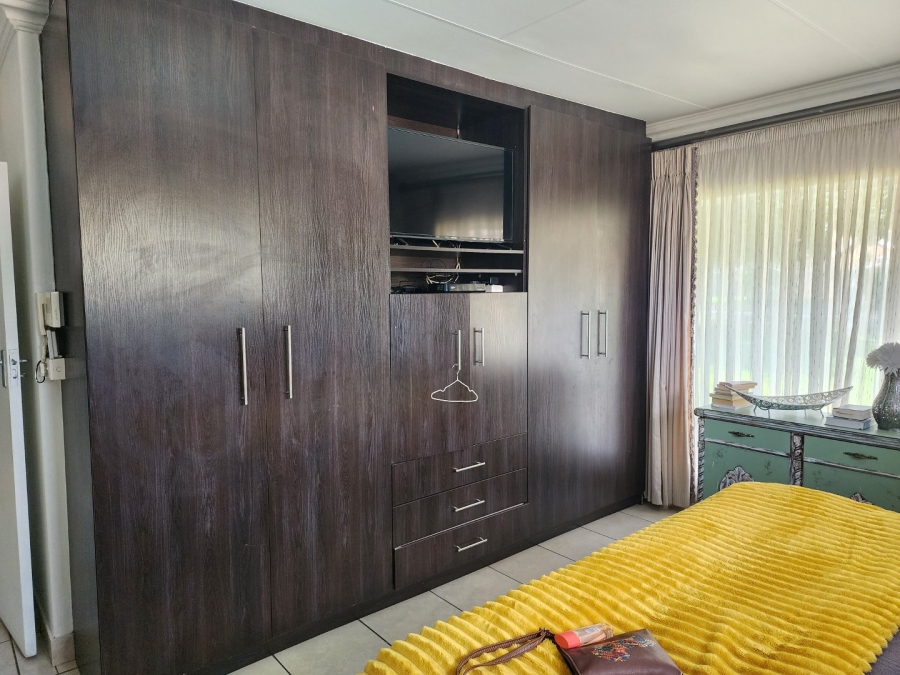 3 Bedroom Property for Sale in Dalpark Gauteng