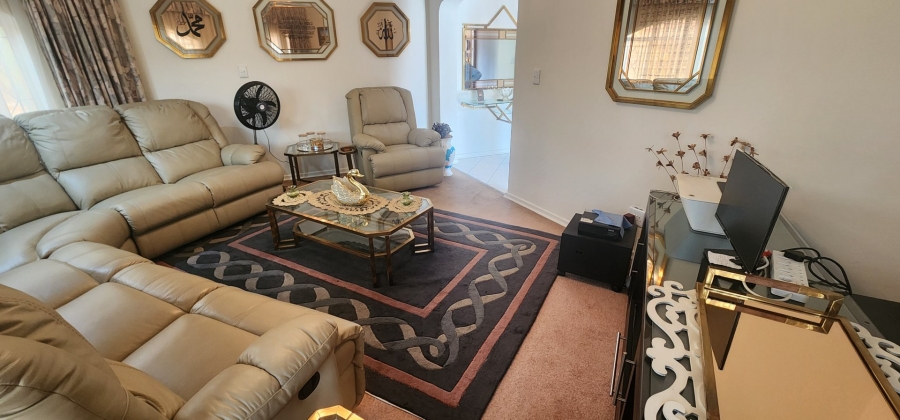 3 Bedroom Property for Sale in Laudium Gauteng