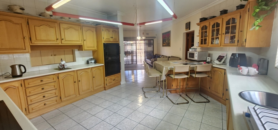 3 Bedroom Property for Sale in Laudium Gauteng