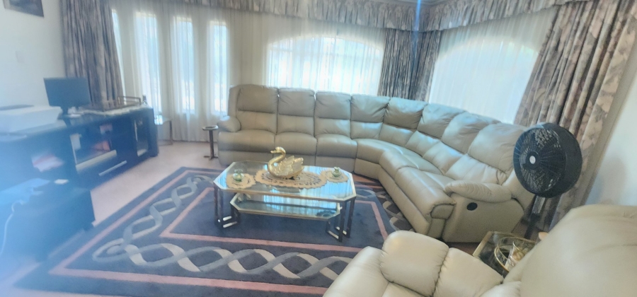 3 Bedroom Property for Sale in Laudium Gauteng