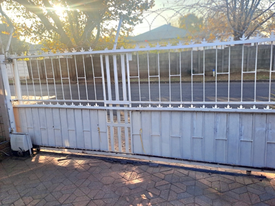 4 Bedroom Property for Sale in Witfield Gauteng