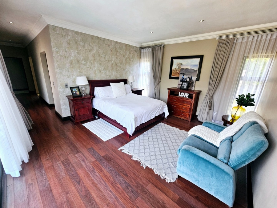 To Let 6 Bedroom Property for Rent in Midstream Estate Gauteng