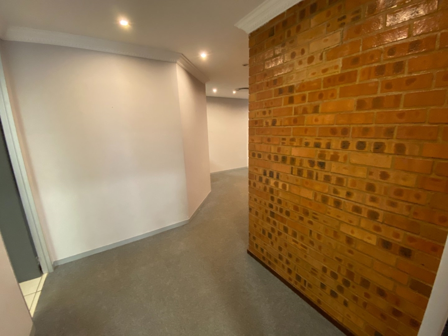 Commercial Property for Sale in Faerie Glen Gauteng