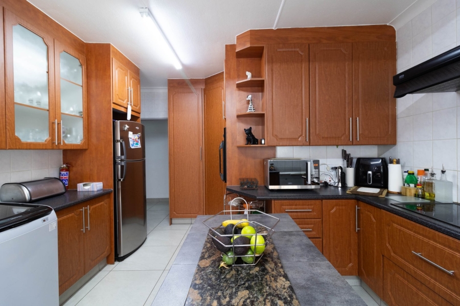 4 Bedroom Property for Sale in Towerby Gauteng
