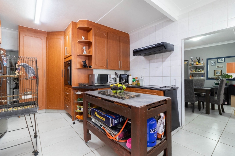 4 Bedroom Property for Sale in Towerby Gauteng