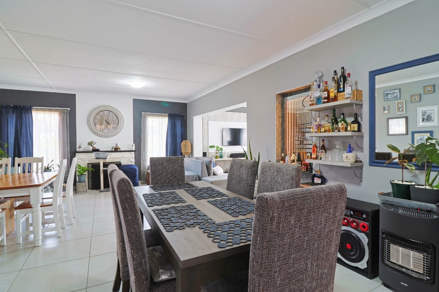 4 Bedroom Property for Sale in Towerby Gauteng