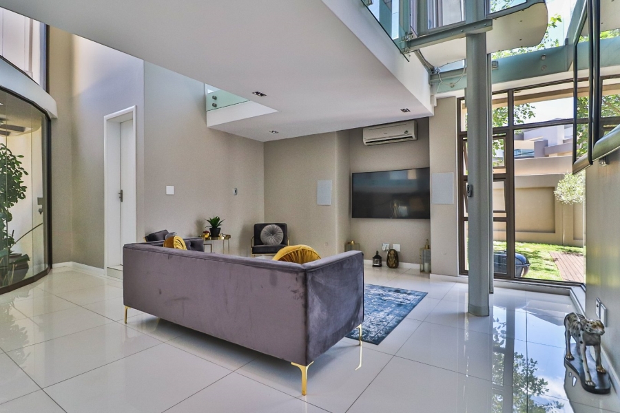 6 Bedroom Property for Sale in Meyersdal Eco Estate Gauteng