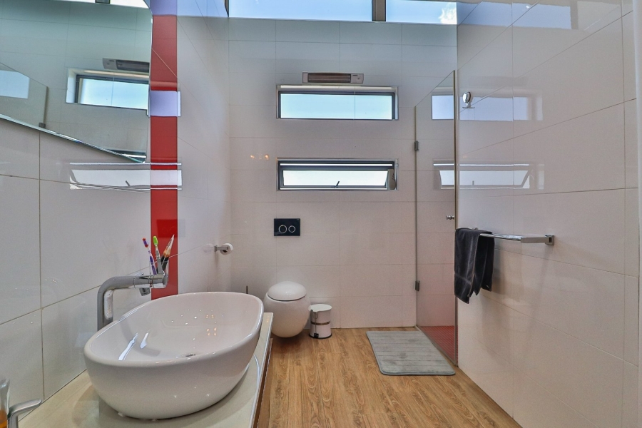 6 Bedroom Property for Sale in Meyersdal Eco Estate Gauteng