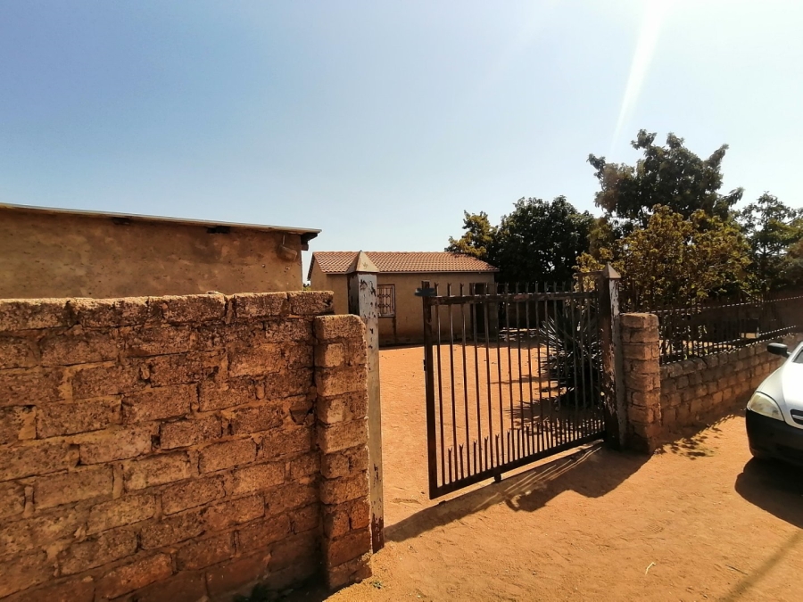 2 Bedroom Property for Sale in Soshanguve X Gauteng