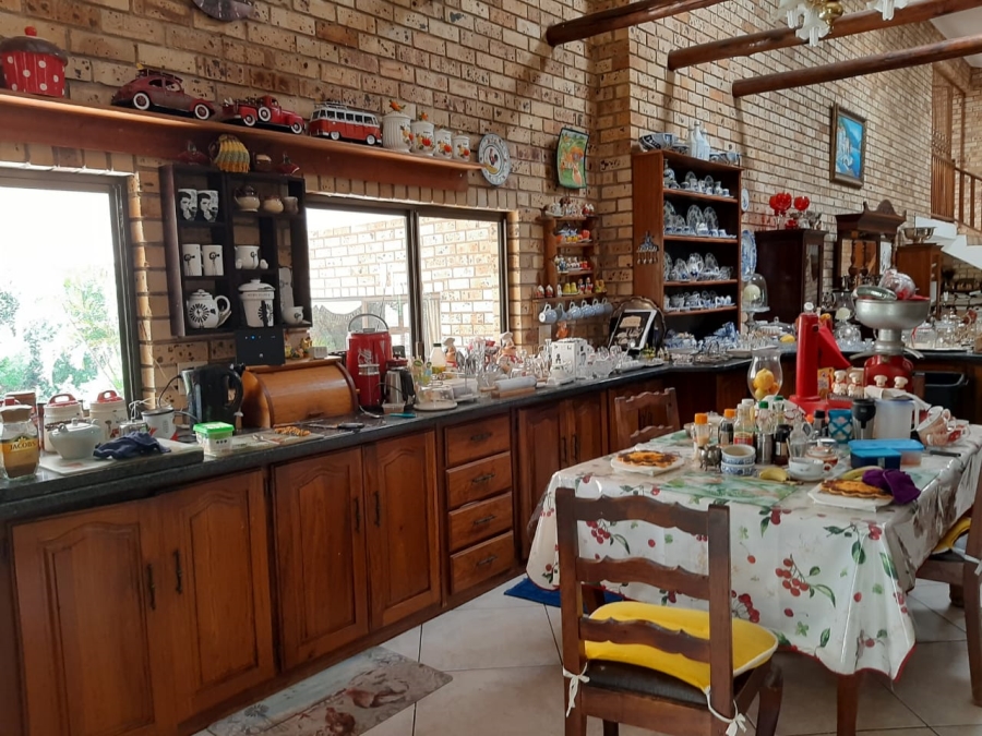 6 Bedroom Property for Sale in Montana Park Gauteng