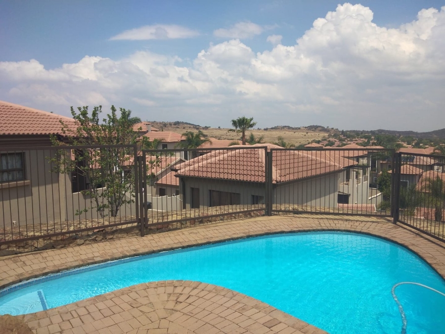 3 Bedroom Property for Sale in Bassonia Gauteng
