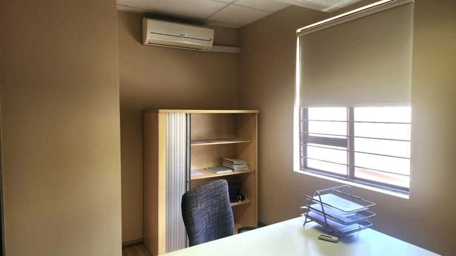 Bedroom Property for Sale in Noordwyk Gauteng