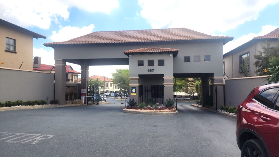  Bedroom Property for Sale in Noordwyk Gauteng