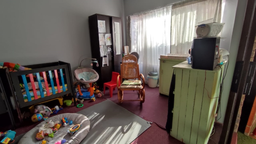  Bedroom Property for Sale in The Reeds Gauteng