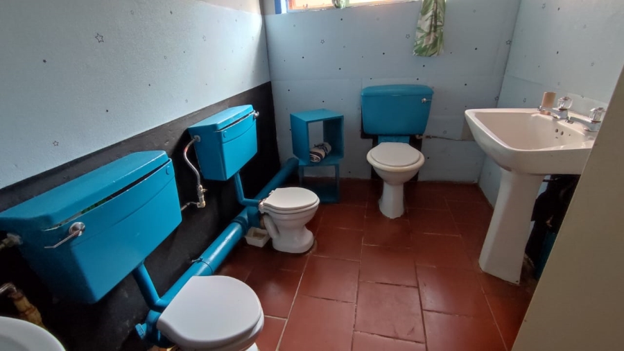  Bedroom Property for Sale in The Reeds Gauteng